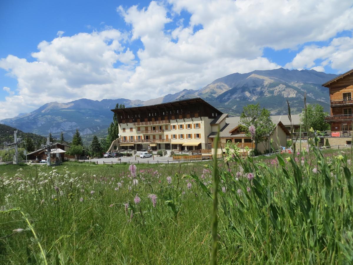 Hôtel Soleil des Neiges Le Sauze Exterior foto